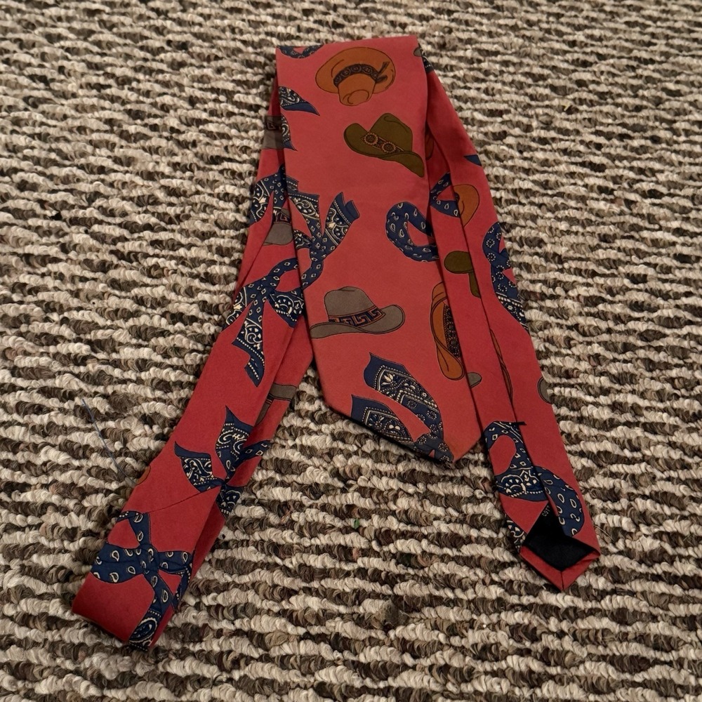 Structure Cowboy Rodeo Men's Tie Hat Bandana Print Western